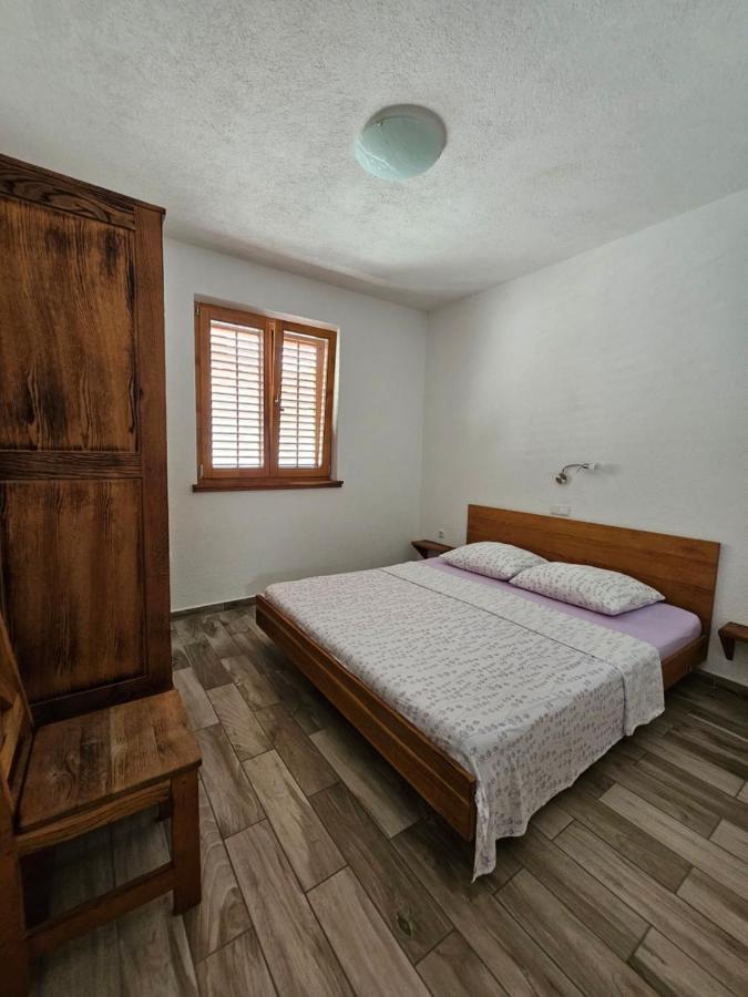 Holiday Homes Sintija Kampor 外观 照片