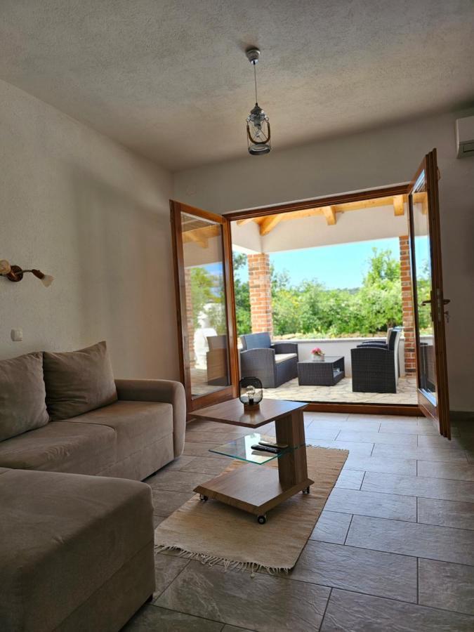 Holiday Homes Sintija Kampor 外观 照片